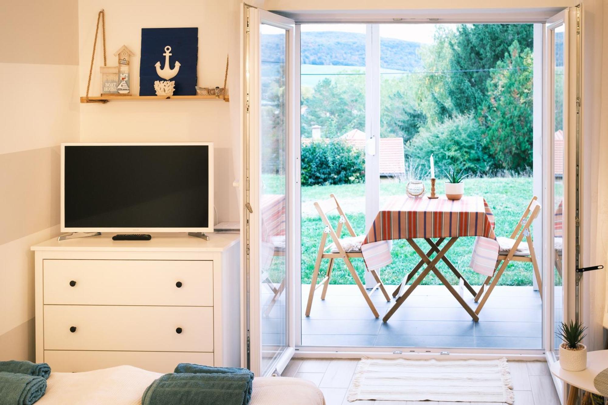 Kismano Apartman Orfű Exterior foto